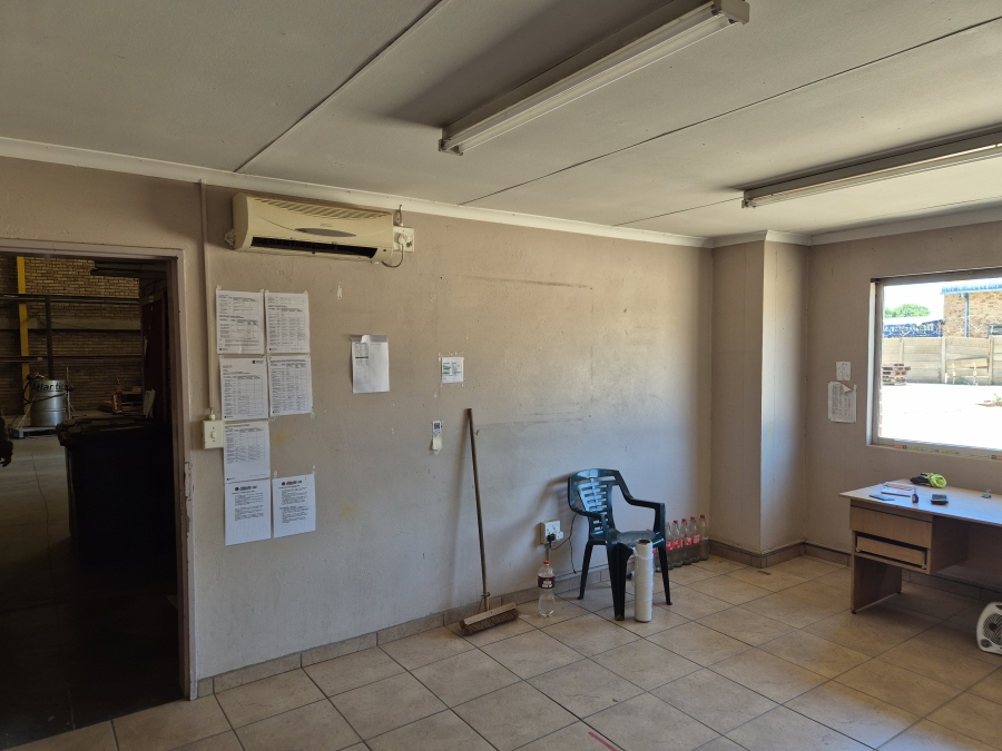 Commercial Property for Sale in Klerksdorp Industrial North West